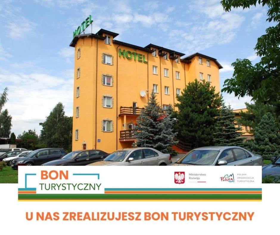 Hotel U Witaszka Czosnow Экстерьер фото